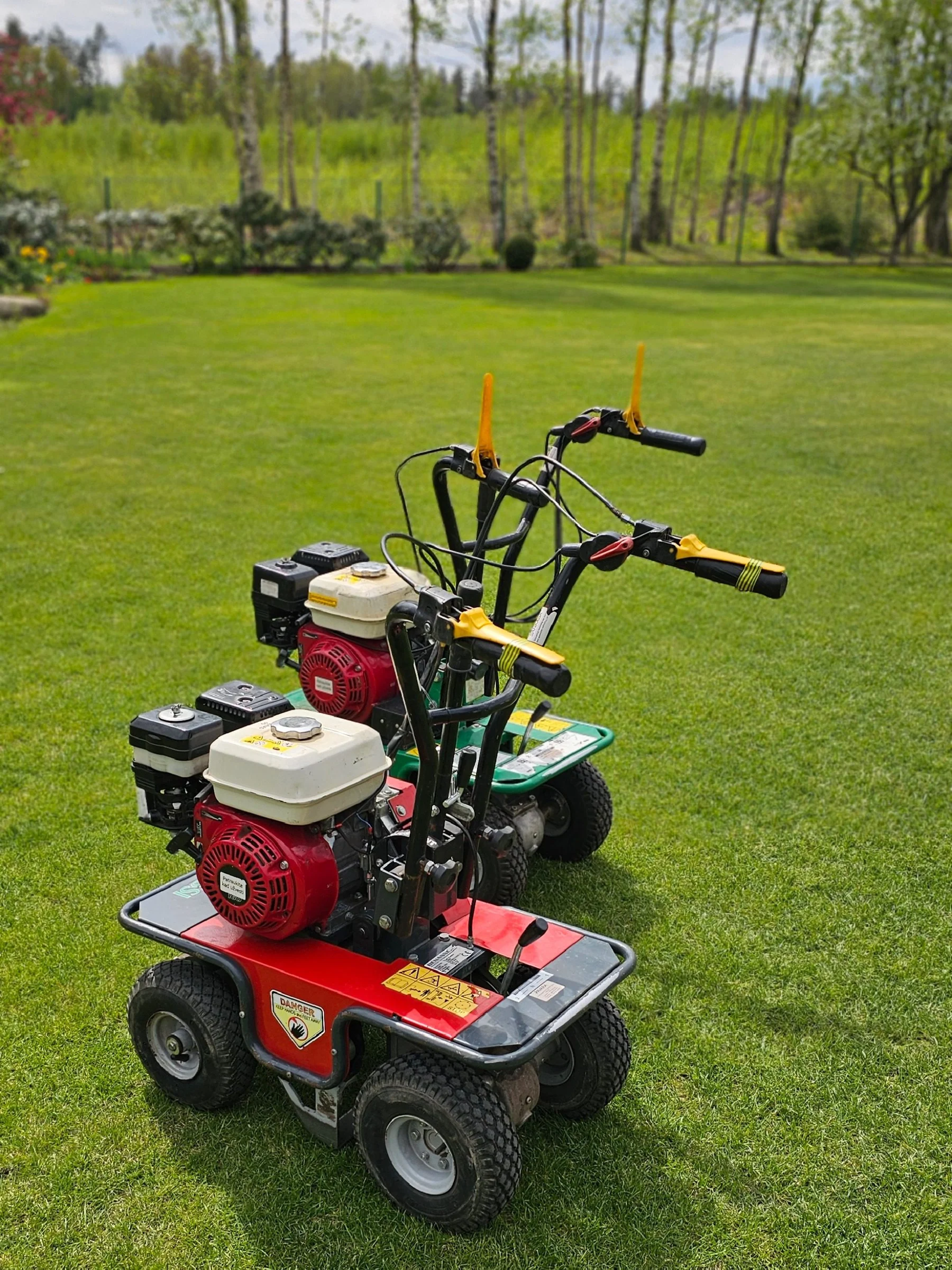 Laistymo sistemos montavimas išsaugant veją